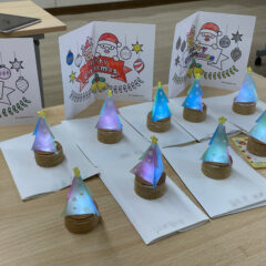 活動報告より〜プラバン教室『光るミニツリー作り』